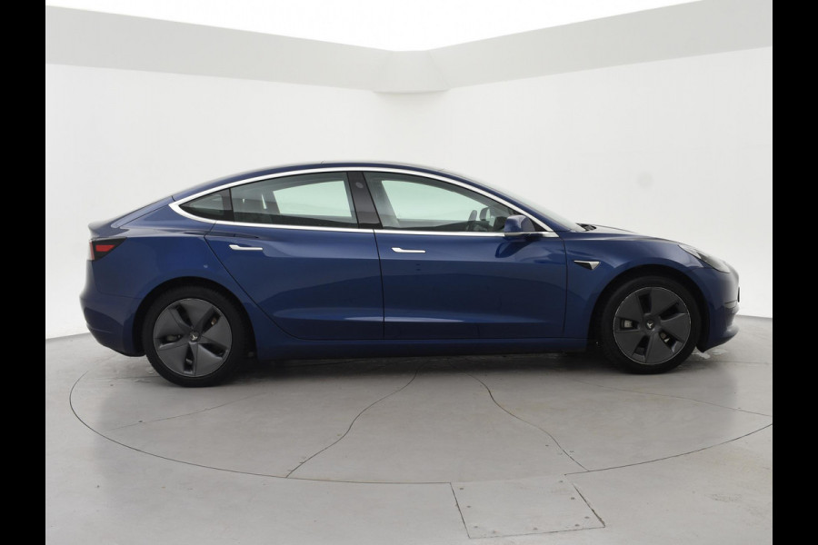 Tesla Model 3 60 kWh RWD *BTW* + LEDER | AUTOPILOT | PANORAMA | 3 CAMERA'S | PRIVACY GLASS