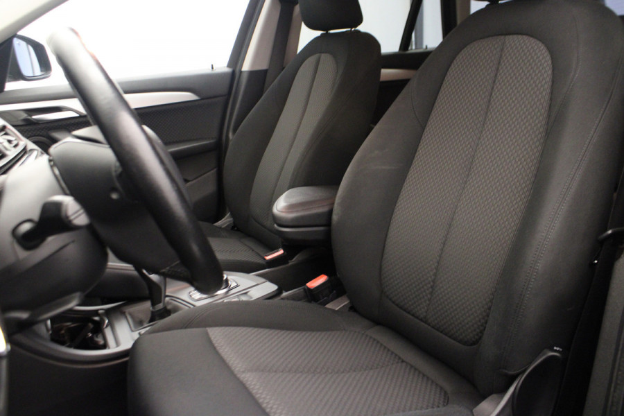 BMW X1 sDrive18i Executive |Navi|