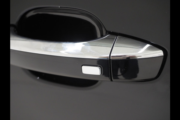 MG EHS 1.5 TGDI Luxury | Panoramadak | Adaptive Cruise | Sportstoelen | 360 | Keyless | Carplay