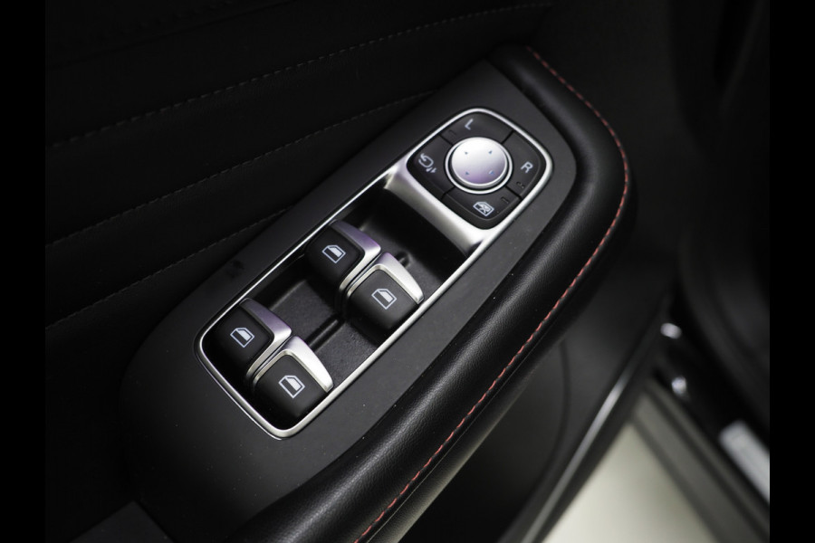 MG EHS 1.5 TGDI Luxury | Panoramadak | Adaptive Cruise | Sportstoelen | 360 | Keyless | Carplay