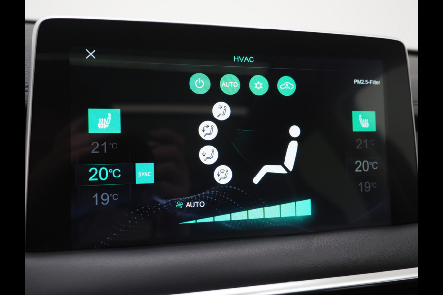 MG EHS 1.5 TGDI Luxury | Panoramadak | Adaptive Cruise | Sportstoelen | 360 | Keyless | Carplay