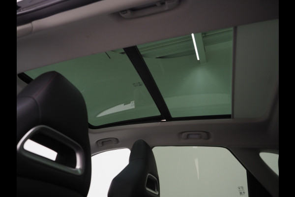 MG EHS 1.5 TGDI Luxury | Panoramadak | Adaptive Cruise | Sportstoelen | 360 | Keyless | Carplay