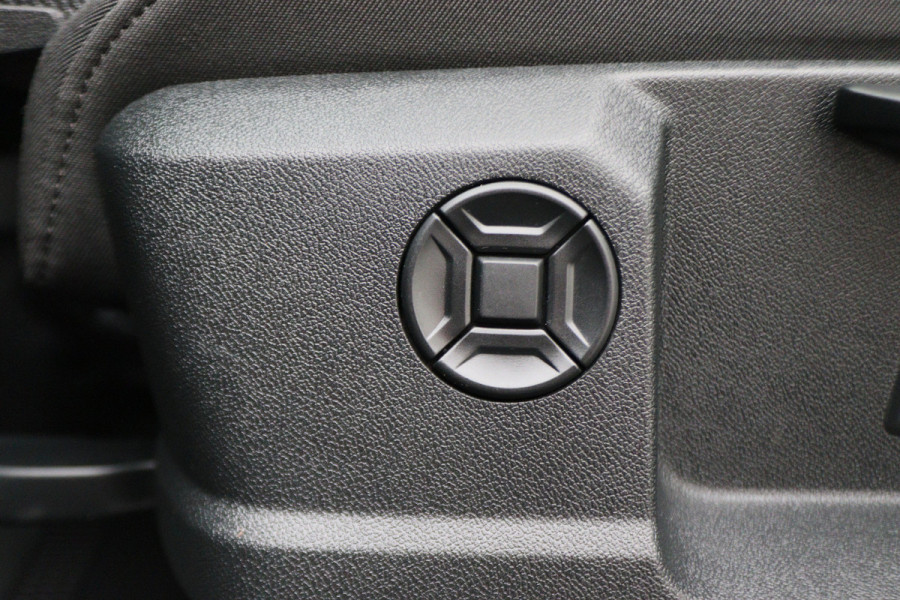 Audi A3 Limousine 30 TFSI Advanced edition Virtual Cockpit, Panoramadak, ACC, Apple Carplay, DAB, PDC, 18''