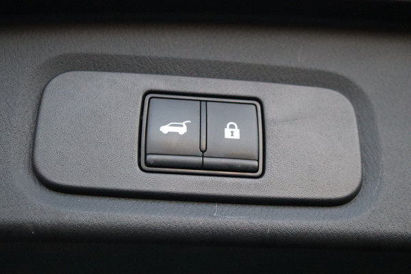 Nissan QASHQAI 1.3DIG-T MHEV 158PK Automaat N-Connecta Winter-pack/Elektr.-klep/Head-Up/Adapt.-cruise