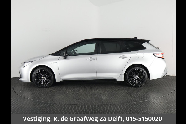 Toyota Corolla Touring Sports 1.8 Hybrid First Edition Bi-Tone | Apple Carplay & AndroidAUTO | Navigatie | 1e eigenaar |