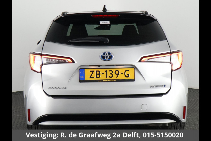 Toyota Corolla Touring Sports 1.8 Hybrid First Edition Bi-Tone | Apple Carplay & AndroidAUTO | Navigatie | 1e eigenaar |