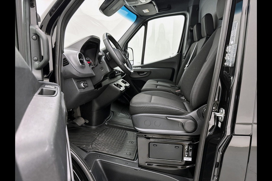 Mercedes-Benz Sprinter 317 1.9 CDI L2H2 Pro 3.5t trekhaak Navigatie Betimmering Camera + sensoren 24 Maanden Certified Garantie