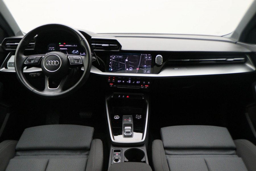 Audi A3 Limousine 30 TFSI Advanced edition Virtual Cockpit, Panoramadak, ACC, Apple Carplay, DAB, PDC, 18''