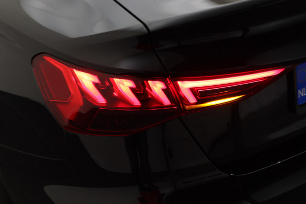 Audi A3 Limousine 30 TFSI Advanced edition Virtual Cockpit, Panoramadak, ACC, Apple Carplay, DAB, PDC, 18''