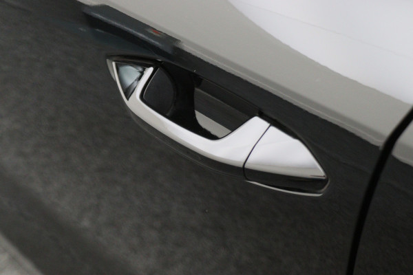 Audi A3 Limousine 30 TFSI Advanced edition Virtual Cockpit, Panoramadak, ACC, Apple Carplay, DAB, PDC, 18''