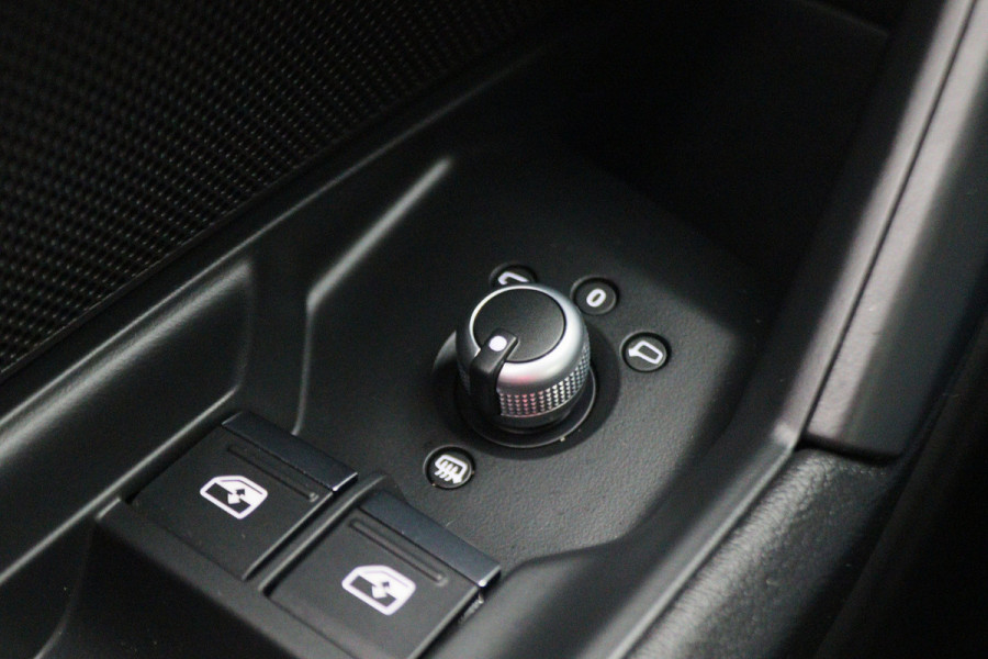 Audi A3 Limousine 30 TFSI Advanced edition Virtual Cockpit, Panoramadak, ACC, Apple Carplay, DAB, PDC, 18''