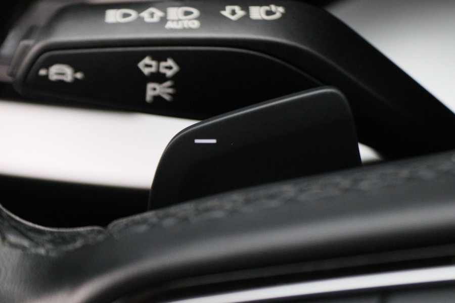 Audi A3 Limousine 30 TFSI Advanced edition Virtual Cockpit, Panoramadak, ACC, Apple Carplay, DAB, PDC, 18''