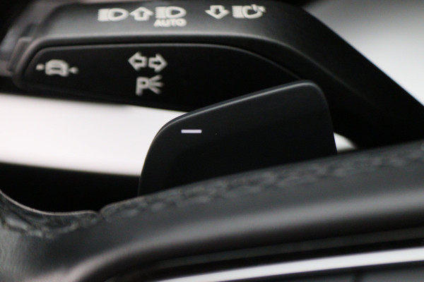 Audi A3 Limousine 30 TFSI Advanced edition Virtual Cockpit, Panoramadak, ACC, Apple Carplay, DAB, PDC, 18''