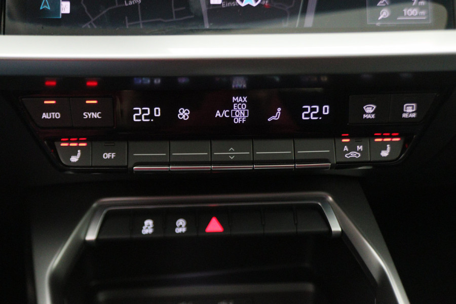 Audi A3 Limousine 30 TFSI Advanced edition Virtual Cockpit, Panoramadak, ACC, Apple Carplay, DAB, PDC, 18''