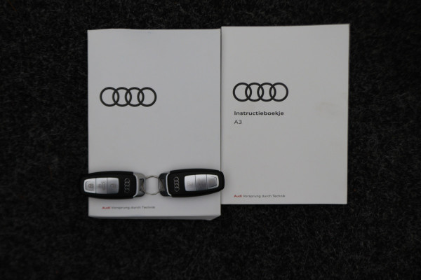 Audi A3 Limousine 30 TFSI Advanced edition Virtual Cockpit, Panoramadak, ACC, Apple Carplay, DAB, PDC, 18''