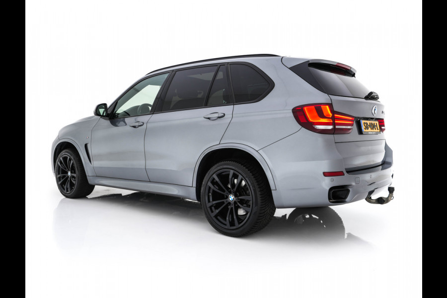 BMW X5 M50d M-Aerodinamica Aut. *PANO | HEAD-UP | LUXURY-LEATHER | ADAPTIVE-CRUISE | SOFT-CLOSE | BANG&OLUFSEN | TOP-VIEW | BLINDSPOT | NIGHT-VISION | MEMORY-PACK | DIGI-COCKPIT | HEATED-COMFORTSEATS | NAVI-FULLMAP |