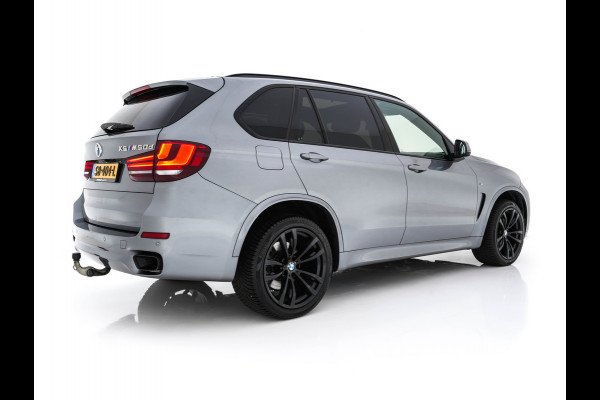 BMW X5 M50d M-Aerodinamica Aut. *PANO | HEAD-UP | LUXURY-LEATHER | ADAPTIVE-CRUISE | SOFT-CLOSE | BANG&OLUFSEN | TOP-VIEW | BLINDSPOT | NIGHT-VISION | MEMORY-PACK | DIGI-COCKPIT | HEATED-COMFORTSEATS | NAVI-FULLMAP |