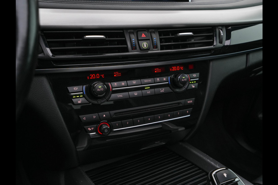 BMW X5 M50d M-Aerodinamica Aut. *PANO | HEAD-UP | LUXURY-LEATHER | ADAPTIVE-CRUISE | SOFT-CLOSE | BANG&OLUFSEN | TOP-VIEW | BLINDSPOT | NIGHT-VISION | MEMORY-PACK | DIGI-COCKPIT | HEATED-COMFORTSEATS | NAVI-FULLMAP |