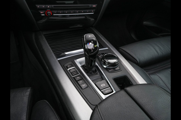 BMW X5 M50d M-Aerodinamica Aut. *PANO | HEAD-UP | LUXURY-LEATHER | ADAPTIVE-CRUISE | SOFT-CLOSE | BANG&OLUFSEN | TOP-VIEW | BLINDSPOT | NIGHT-VISION | MEMORY-PACK | DIGI-COCKPIT | HEATED-COMFORTSEATS | NAVI-FULLMAP |