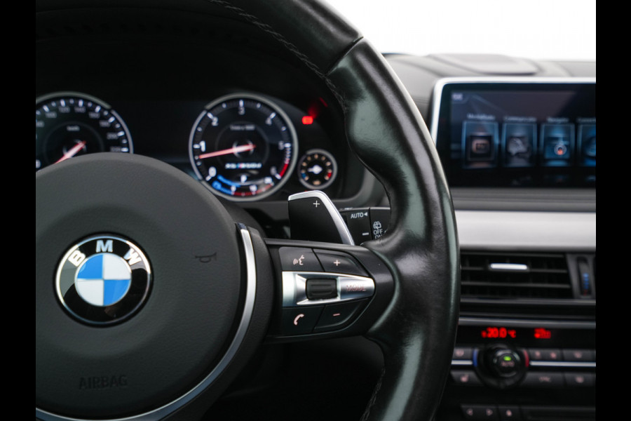 BMW X5 M50d M-Aerodinamica Aut. *PANO | HEAD-UP | LUXURY-LEATHER | ADAPTIVE-CRUISE | SOFT-CLOSE | BANG&OLUFSEN | TOP-VIEW | BLINDSPOT | NIGHT-VISION | MEMORY-PACK | DIGI-COCKPIT | HEATED-COMFORTSEATS | NAVI-FULLMAP |