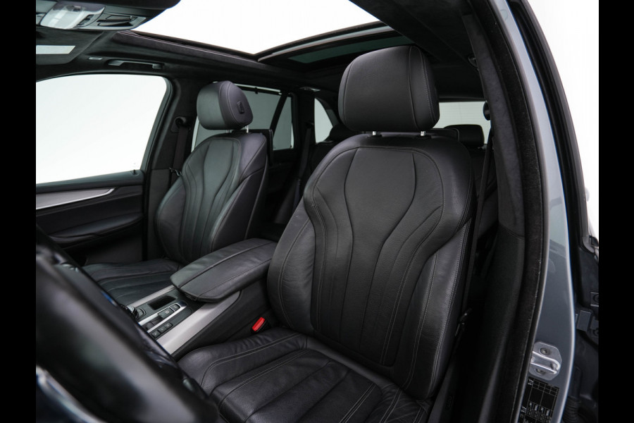 BMW X5 M50d M-Aerodinamica Aut. *PANO | HEAD-UP | LUXURY-LEATHER | ADAPTIVE-CRUISE | SOFT-CLOSE | BANG&OLUFSEN | TOP-VIEW | BLINDSPOT | NIGHT-VISION | MEMORY-PACK | DIGI-COCKPIT | HEATED-COMFORTSEATS | NAVI-FULLMAP |