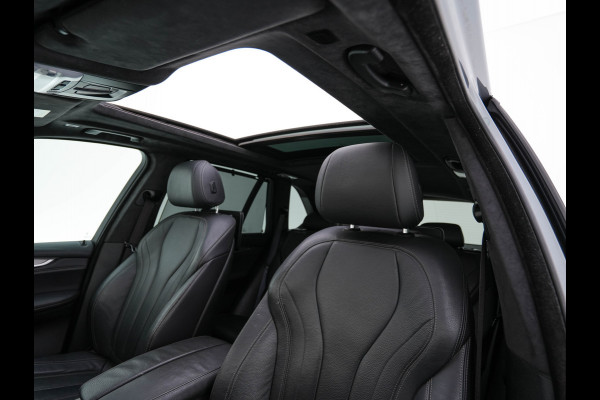 BMW X5 M50d M-Aerodinamica Aut. *PANO | HEAD-UP | LUXURY-LEATHER | ADAPTIVE-CRUISE | SOFT-CLOSE | BANG&OLUFSEN | TOP-VIEW | BLINDSPOT | NIGHT-VISION | MEMORY-PACK | DIGI-COCKPIT | HEATED-COMFORTSEATS | NAVI-FULLMAP |