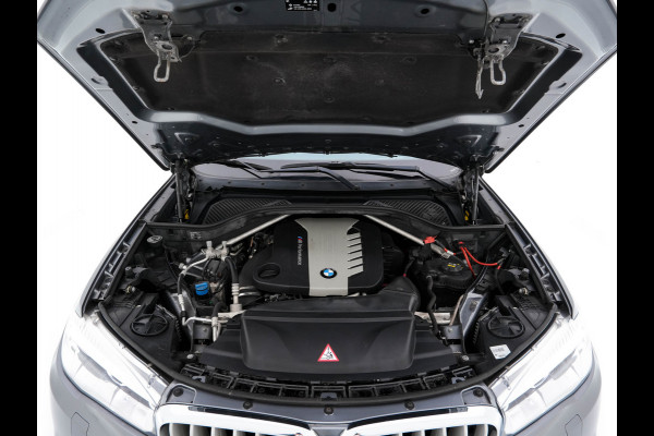 BMW X5 M50d M-Aerodinamica Aut. *PANO | HEAD-UP | LUXURY-LEATHER | ADAPTIVE-CRUISE | SOFT-CLOSE | BANG&OLUFSEN | TOP-VIEW | BLINDSPOT | NIGHT-VISION | MEMORY-PACK | DIGI-COCKPIT | HEATED-COMFORTSEATS | NAVI-FULLMAP |