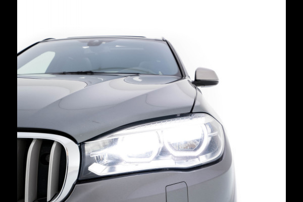 BMW X5 M50d M-Aerodinamica Aut. *PANO | HEAD-UP | LUXURY-LEATHER | ADAPTIVE-CRUISE | SOFT-CLOSE | BANG&OLUFSEN | TOP-VIEW | BLINDSPOT | NIGHT-VISION | MEMORY-PACK | DIGI-COCKPIT | HEATED-COMFORTSEATS | NAVI-FULLMAP |
