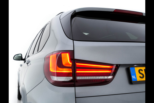 BMW X5 M50d M-Aerodinamica Aut. *PANO | HEAD-UP | LUXURY-LEATHER | ADAPTIVE-CRUISE | SOFT-CLOSE | BANG&OLUFSEN | TOP-VIEW | BLINDSPOT | NIGHT-VISION | MEMORY-PACK | DIGI-COCKPIT | HEATED-COMFORTSEATS | NAVI-FULLMAP |