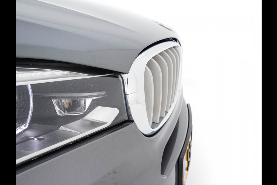 BMW X5 M50d M-Aerodinamica Aut. *PANO | HEAD-UP | LUXURY-LEATHER | ADAPTIVE-CRUISE | SOFT-CLOSE | BANG&OLUFSEN | TOP-VIEW | BLINDSPOT | NIGHT-VISION | MEMORY-PACK | DIGI-COCKPIT | HEATED-COMFORTSEATS | NAVI-FULLMAP |