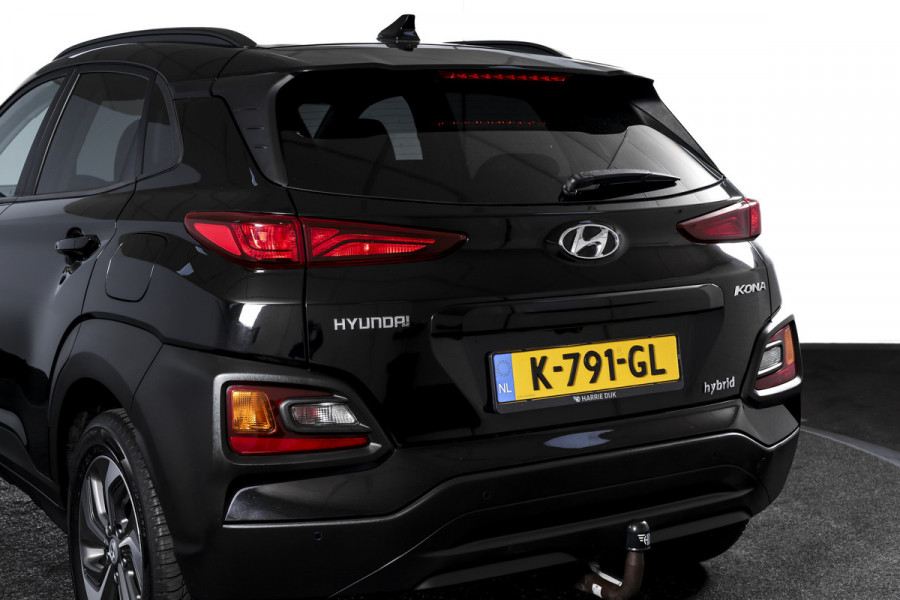 Hyundai Kona 1.6 GDI HEV Comfort - Automaat | Cruise | PDC | Camera | NAV + App. Connect | ECC | Afn. Trekhaak | DAB | LM 16" |