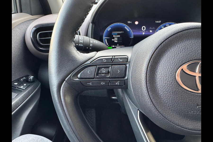 Toyota Yaris Cross 1.5 Hybrid 130pk Executive Limited | Elektrische achterklep, Stoel + Stuurverwarming, 18 inch, Dodehoekherkenning, Parkeersensor