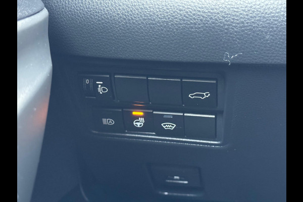 Toyota Yaris Cross 1.5 Hybrid 130pk Executive Limited | Elektrische achterklep, Stoel + Stuurverwarming, 18 inch, Dodehoekherkenning, Parkeersensor