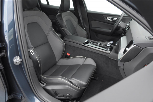 Volvo V60 T6 350PK Automaat AWD Plus Dark / Adaptive cruise control / Elektrische stoelen / Harman Kardon audio / Trekhaak / Pilot assist / BLIS / Stoel en stuur verwarming / Elektrische achterklep / Parkeersensoren met 360 camera / Google infotainment