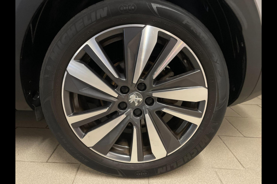 Peugeot 3008 1.2 PureTech Allure AIRCO CLIMA NAVI CRUISE BT APPLE CARPLAY 19 INCH HOGE ZIT PRIVACYGLAS NIEUWSTAAT