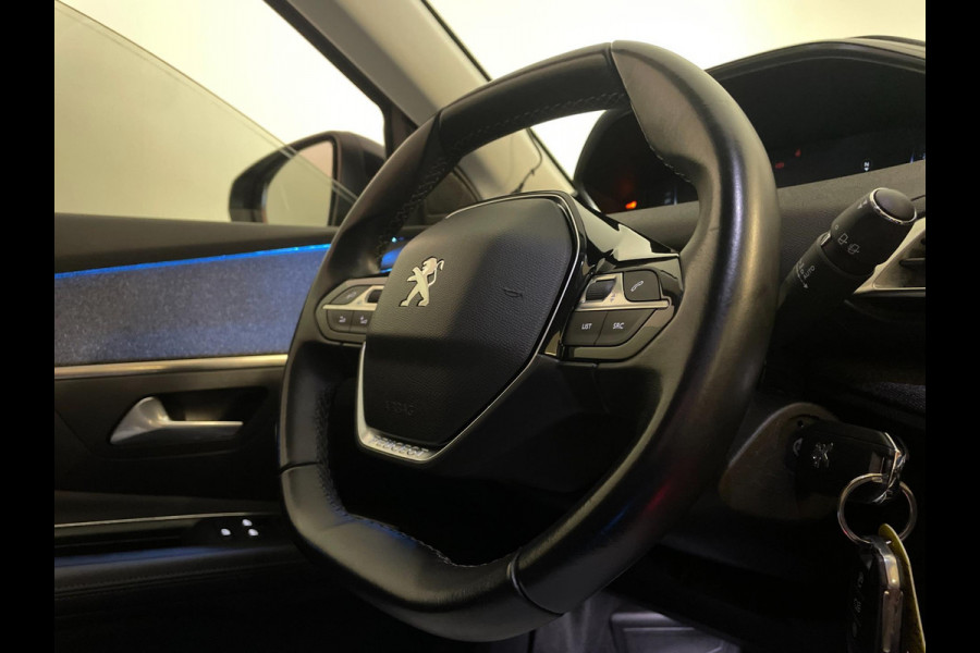 Peugeot 3008 1.2 PureTech Allure AIRCO CLIMA NAVI CRUISE BT APPLE CARPLAY 19 INCH HOGE ZIT PRIVACYGLAS NIEUWSTAAT