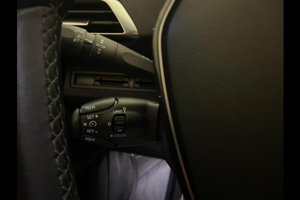 Peugeot 3008 1.2 PureTech Allure AIRCO CLIMA NAVI CRUISE BT APPLE CARPLAY 19 INCH HOGE ZIT PRIVACYGLAS NIEUWSTAAT
