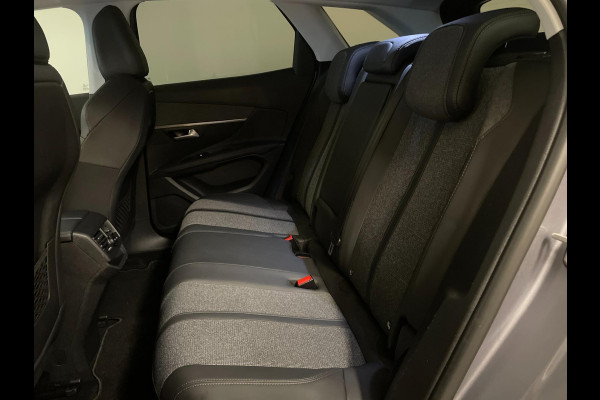 Peugeot 3008 1.2 PureTech Allure AIRCO CLIMA NAVI CRUISE BT APPLE CARPLAY 19 INCH HOGE ZIT PRIVACYGLAS NIEUWSTAAT