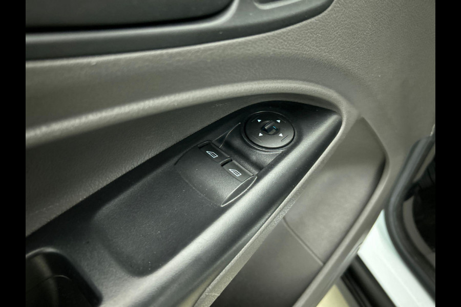 Ford Transit Connect 1.5 L2 Trend 100 PK Navi Airco PDC A Cruise Control 3 Zits Camera DAB+