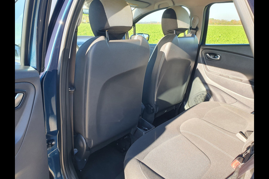 Renault Captur 1.5 dCi Automaat - 90 Pk -Euro 6 - Navi - Airco