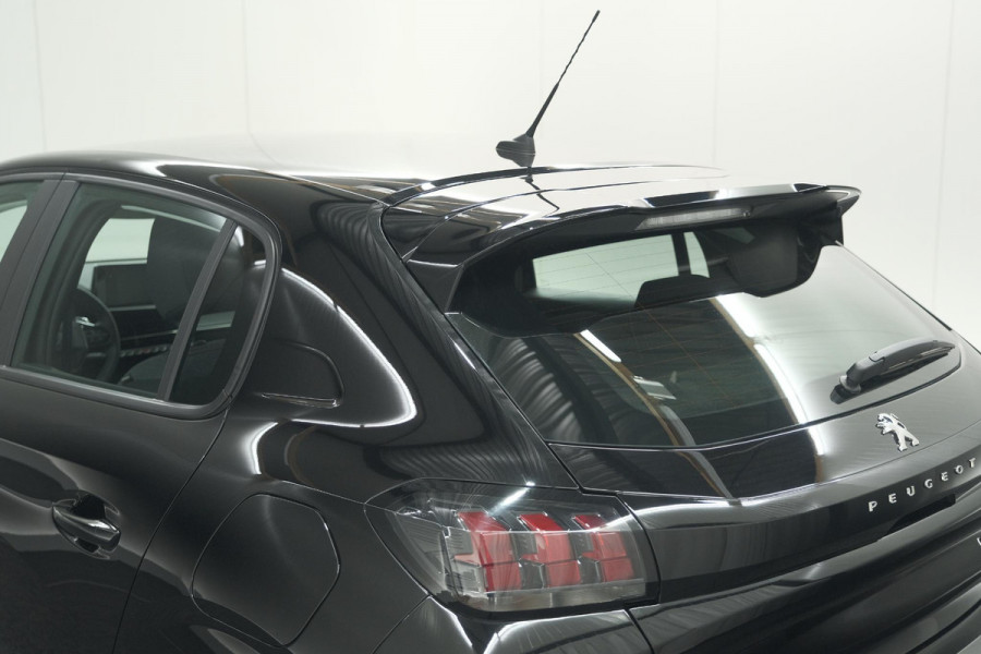 Peugeot 208 PureTech 100 EAT8 Active Pack | Parkeersensoren | Apple Carplay | Airco