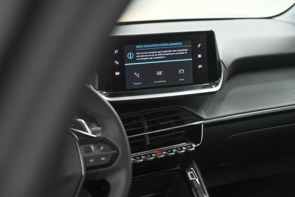 Peugeot 208 PureTech 100 EAT8 Active Pack | Parkeersensoren | Apple Carplay | Airco