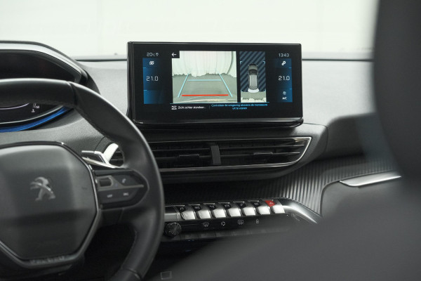 Peugeot 3008 PureTech 130 EAT8 Allure | Camera | Dodehoekdetectie | Navigatie | Apple Carplay | Parkeersensoren