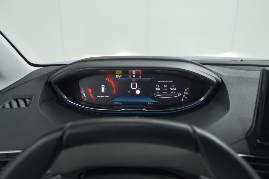 Peugeot 3008 PureTech 130 EAT8 Allure | Camera | Dodehoekdetectie | Navigatie | Apple Carplay | Parkeersensoren