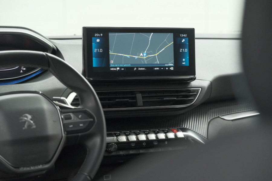Peugeot 3008 PureTech 130 EAT8 Allure | Camera | Dodehoekdetectie | Navigatie | Apple Carplay | Parkeersensoren
