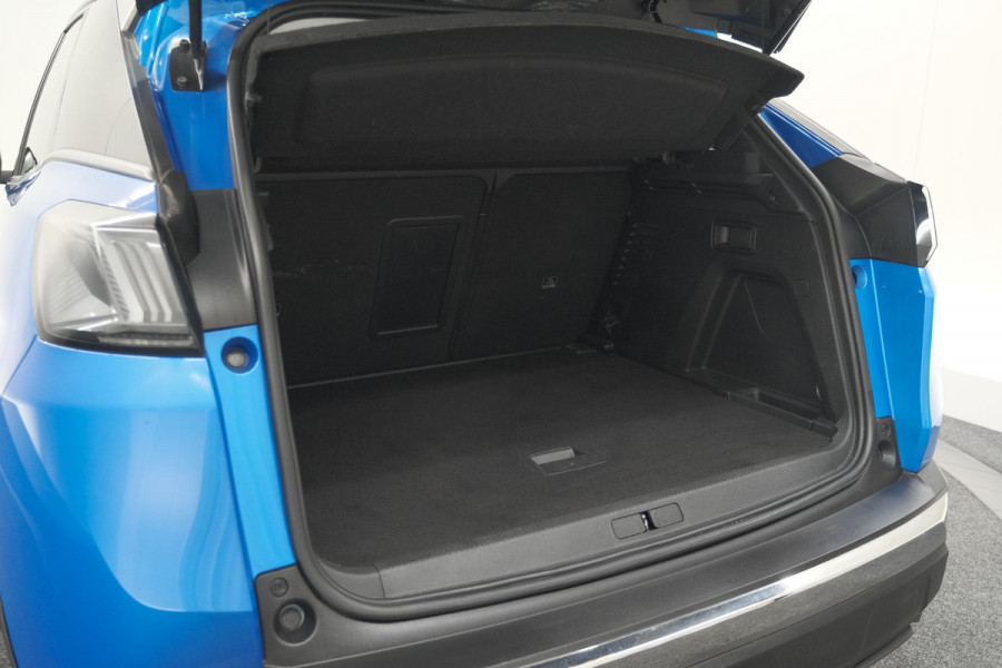 Peugeot 3008 PureTech 130 EAT8 Allure | Camera | Dodehoekdetectie | Navigatie | Apple Carplay | Parkeersensoren