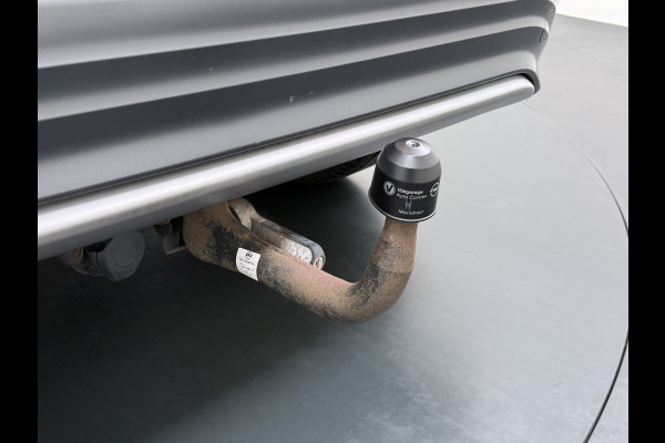 Hyundai Kona EV 64kWh Warmtepomp Adap.Cruise Navi Ecc Camera Pdc Trekhaak Krell®-Audio Apple Carplay Android Auto Comfort SOH 100% Lane Assist DAB Led Lmv 17" Regen-Lichtsensor Keyless 1e Eigenaar Origineel Nederlandse Auto