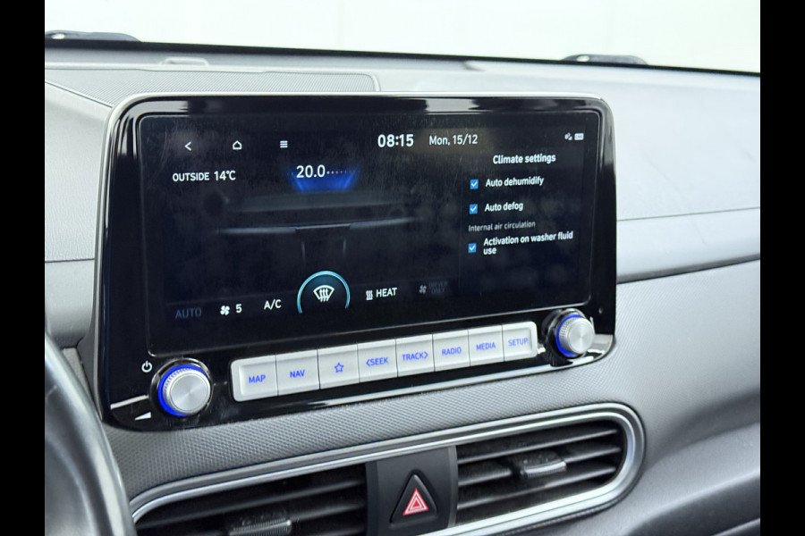 Hyundai Kona EV 64kWh Warmtepomp Adap.Cruise Navi Ecc Camera Pdc Trekhaak Krell®-Audio Apple Carplay Android Auto Comfort SOH 100% Lane Assist DAB Led Lmv 17" Regen-Lichtsensor Keyless 1e Eigenaar Origineel Nederlandse Auto