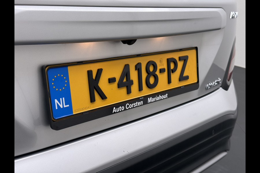 Hyundai Kona EV 64kWh Warmtepomp Adap.Cruise Navi Ecc Camera Pdc Trekhaak Krell®-Audio Apple Carplay Android Auto Comfort SOH 100% Lane Assist DAB Led Lmv 17" Regen-Lichtsensor Keyless 1e Eigenaar Origineel Nederlandse Auto