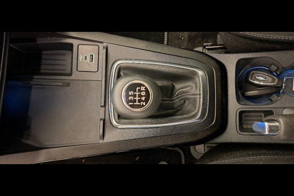 Ford Puma 1.0 EcoBoost Hybrid Titanium 125pk | SYNC 4 Navigatie | Winterpack | Reserve Wiel | Achteruitrijcamera